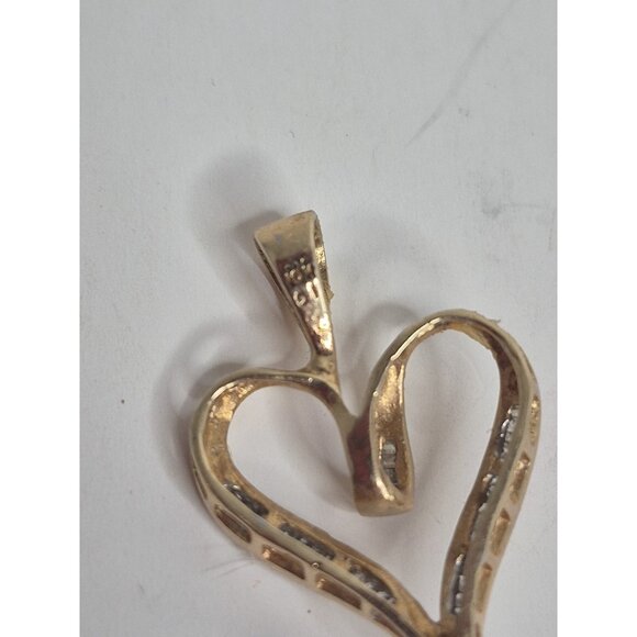 Caspian International 1/4ct Diamond Heart Pendant 10k Yellow Gold 2.2g - Picture 6 of 12